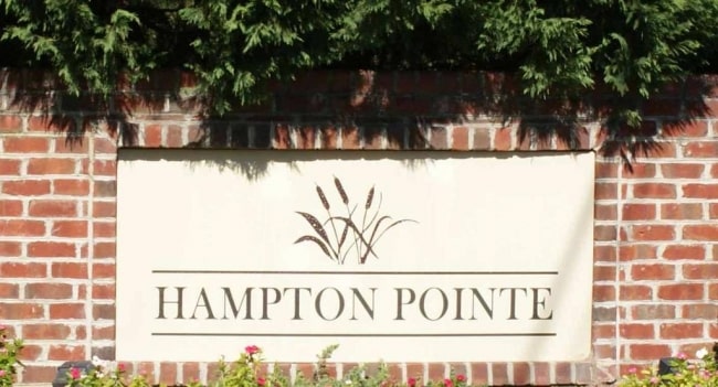 Hampton Pointe sign